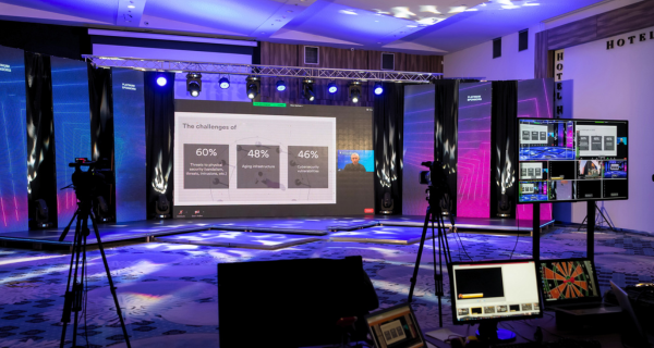 Projection screens with setup equipment